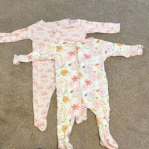 Magnetic Me Pink and White Floral Rainbow Footies